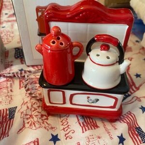 Cracker Barrel Red and White Kitchen Decor Set